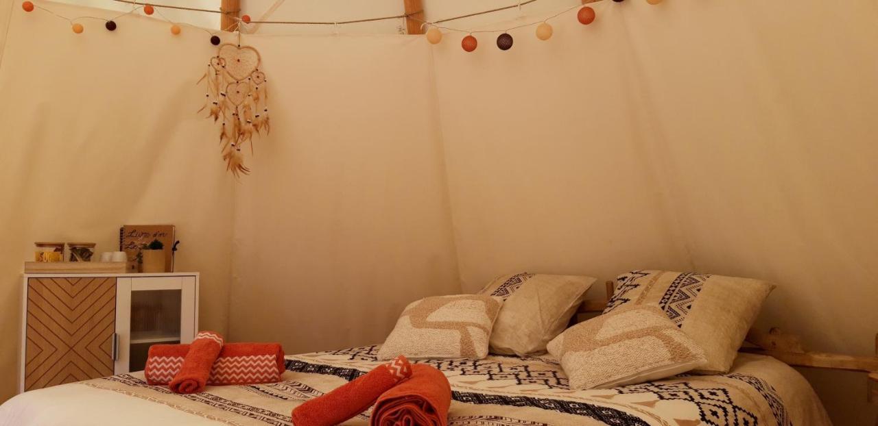 Le Tipi A Marie, Deconnectez- Vous !!! Hotel Cambounes Ngoại thất bức ảnh