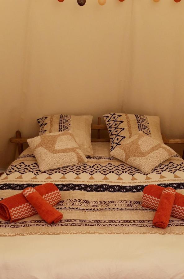 Le Tipi A Marie, Deconnectez- Vous !!! Hotel Cambounes Ngoại thất bức ảnh