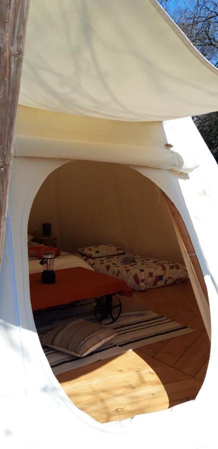 Le Tipi A Marie, Deconnectez- Vous !!! Hotel Cambounes Ngoại thất bức ảnh